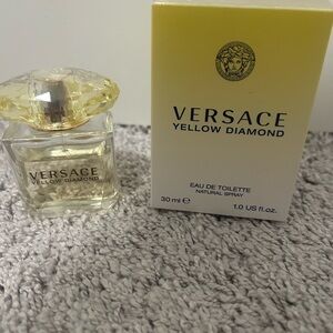 Versace Yellow Diamond